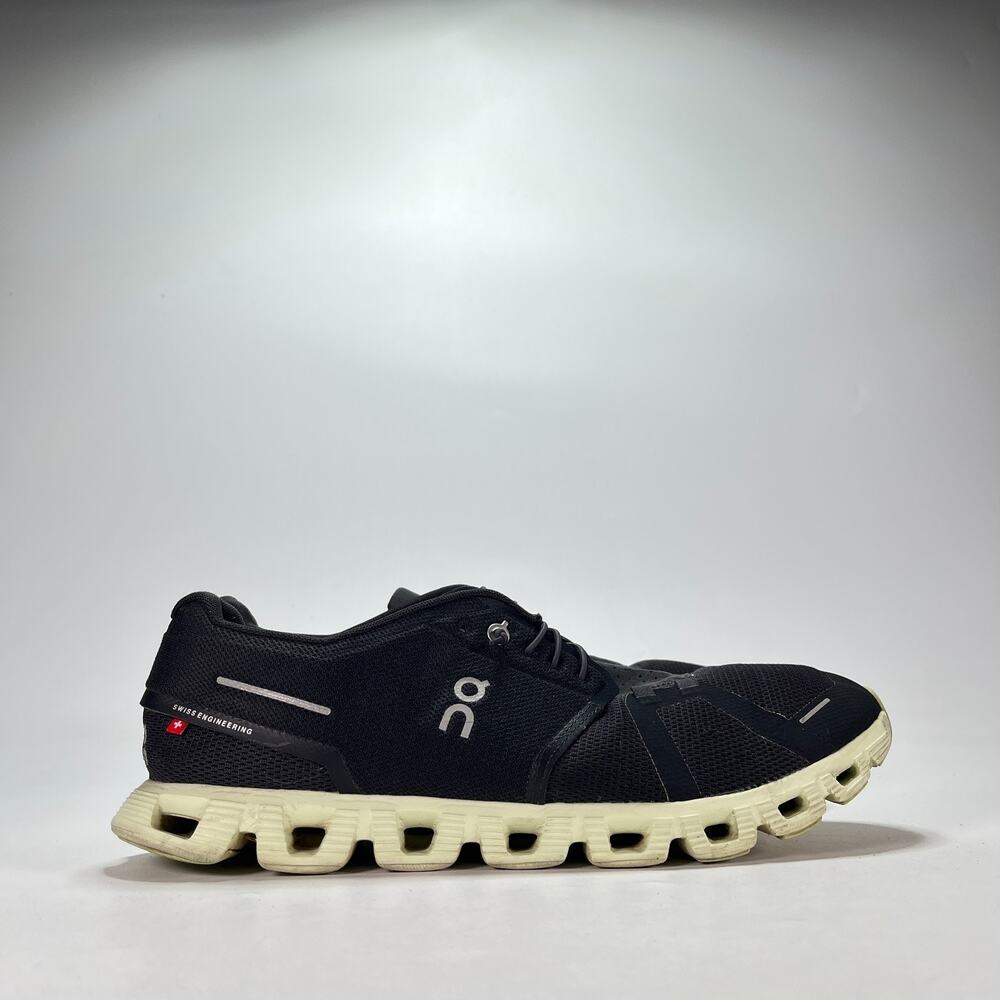On Cloud 5 Black Celery Low Top Athletic Running Shoes 59.98887 Men's Size 12